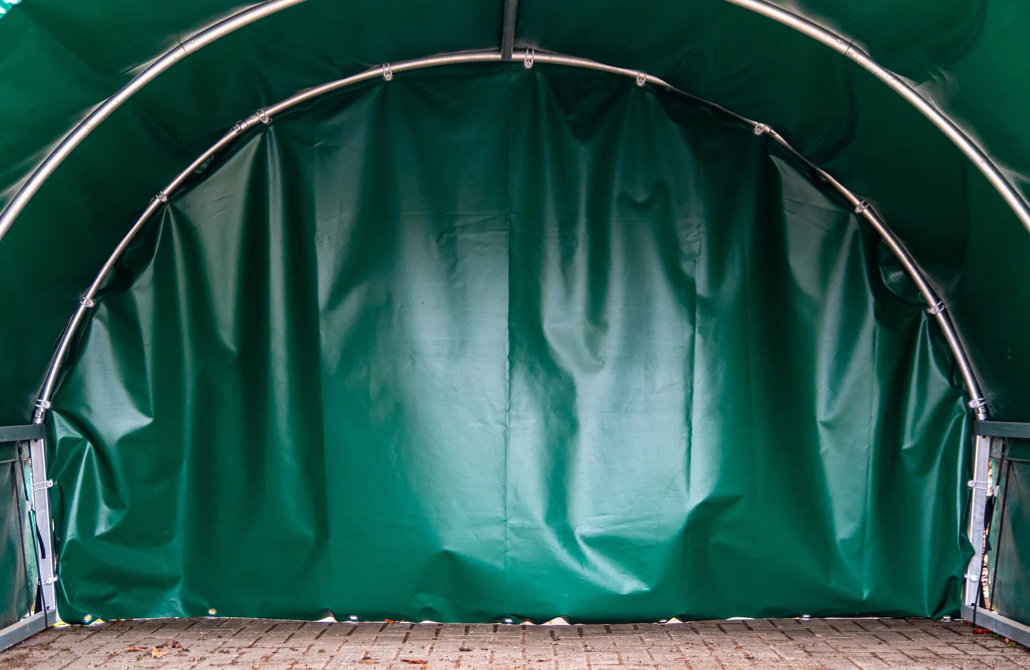 Wetterschutzplane Kleintierzelt Giebelseite