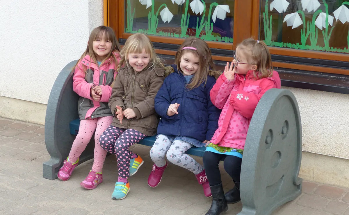 Kinderbank Pippolino