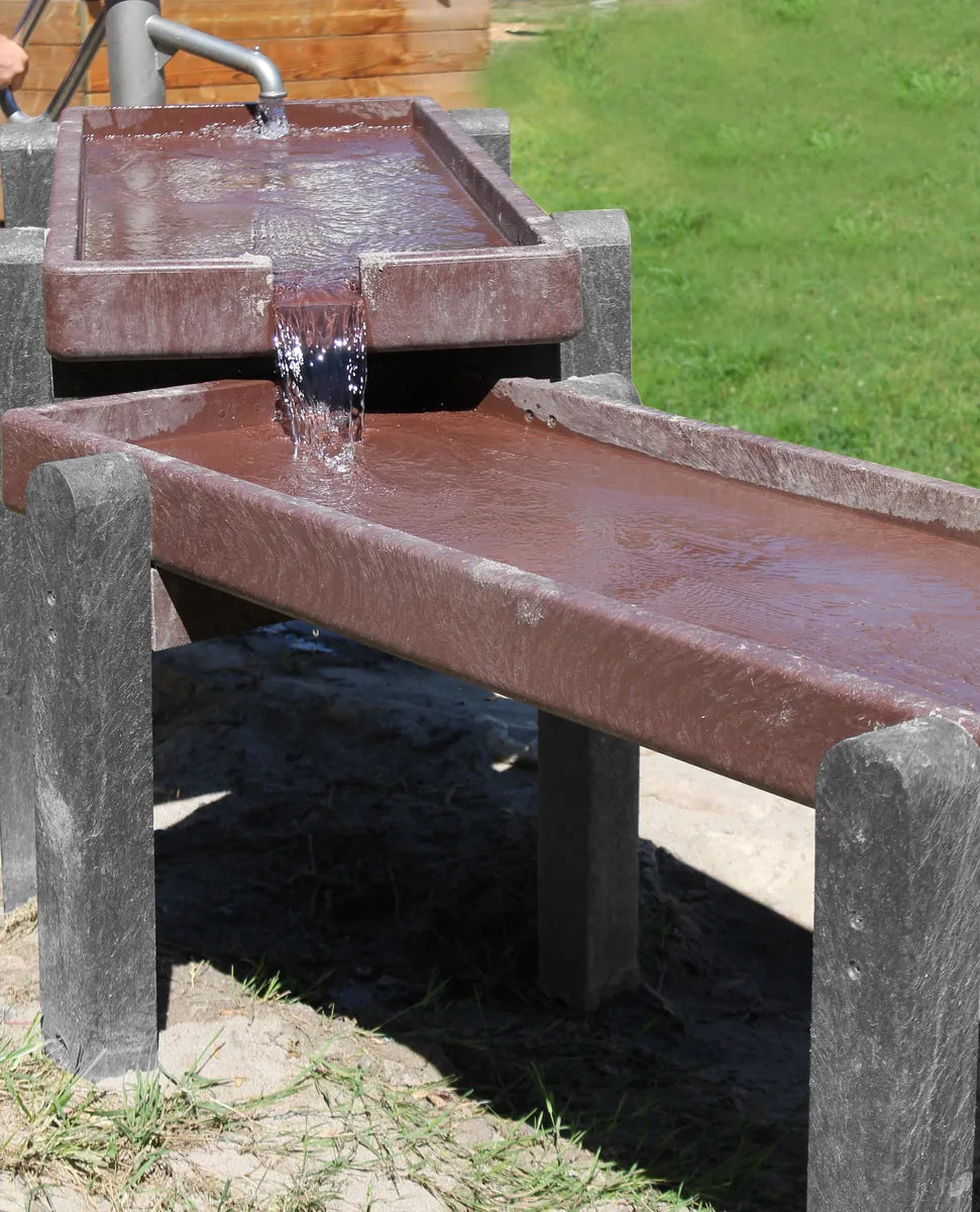 Matschtisch aus Recyclingmaterial