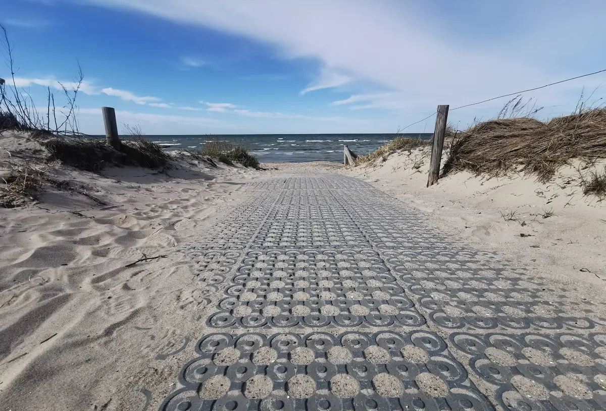 INB Paddockplatte aus Recyclingmaterial