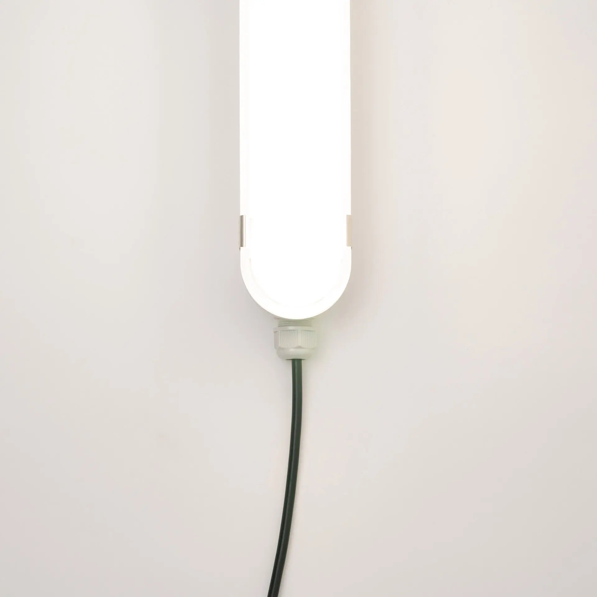 LED Wannenleuchte 60cm 18W